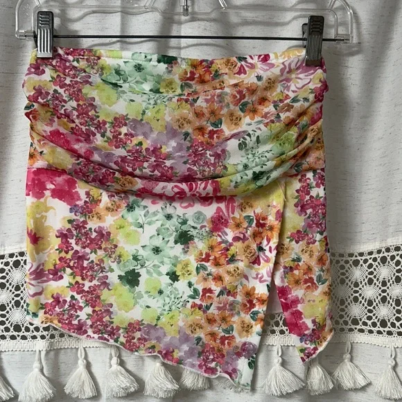 SHEIN Multicolor Floral Swim Sarong in Pink, Yellow & Green - Picture 1 of 5